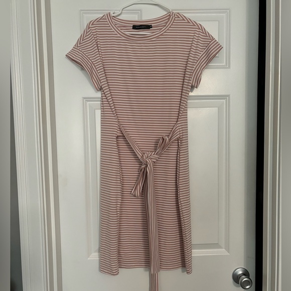 Tshirt Dress - Picture 1 of 2